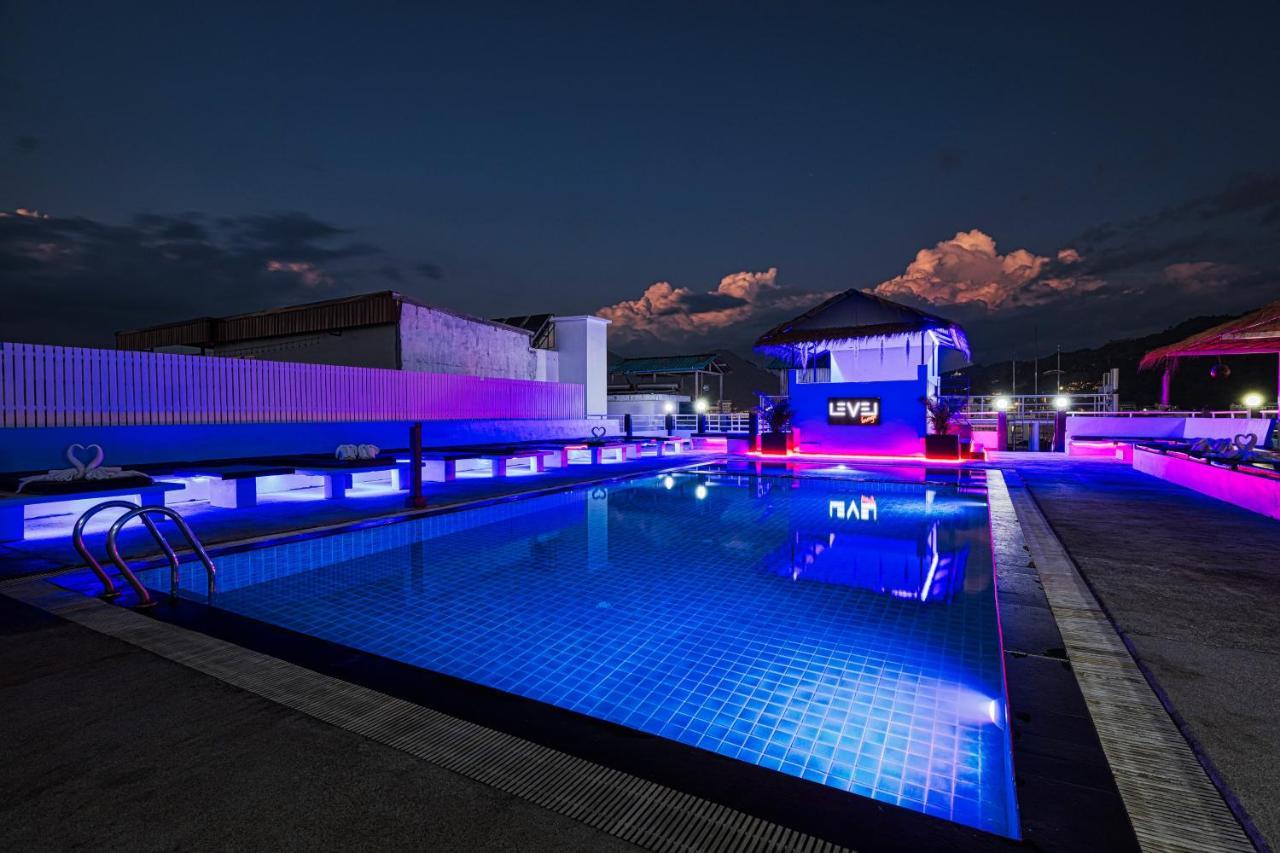 Hotel Baya Phuket Patong Екстериор снимка