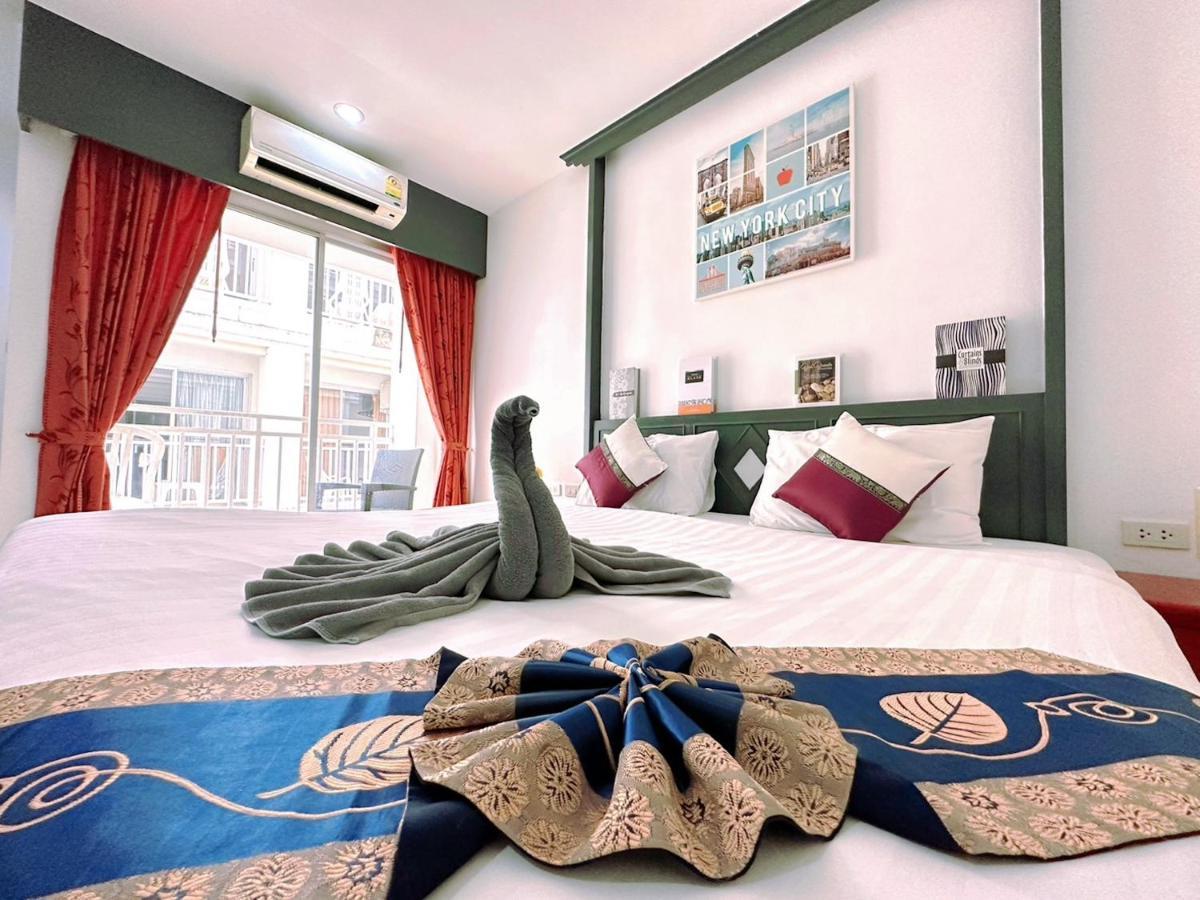 Hotel Baya Phuket Patong Екстериор снимка